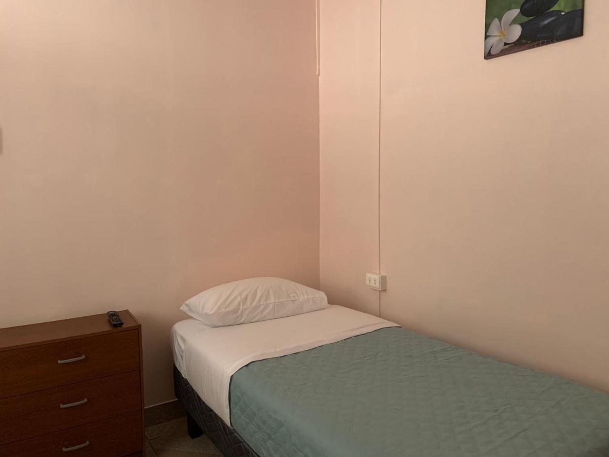 Hostal Iria Антофагаста Экстерьер фото