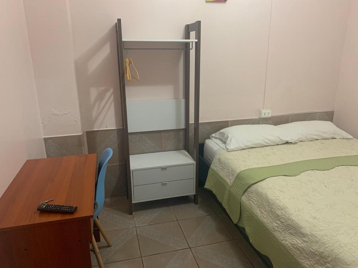Hostal Iria Антофагаста Экстерьер фото